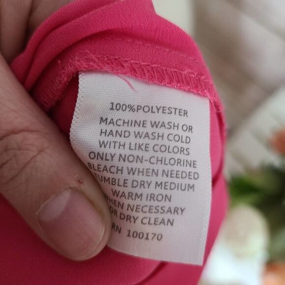 Cynthia Rowley Bright Pink Sleeveless Shell Top XS - Picture 4 of 4